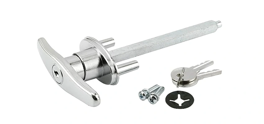 Old Style Garage Door Locks Replacements in Lemoore Station, California
