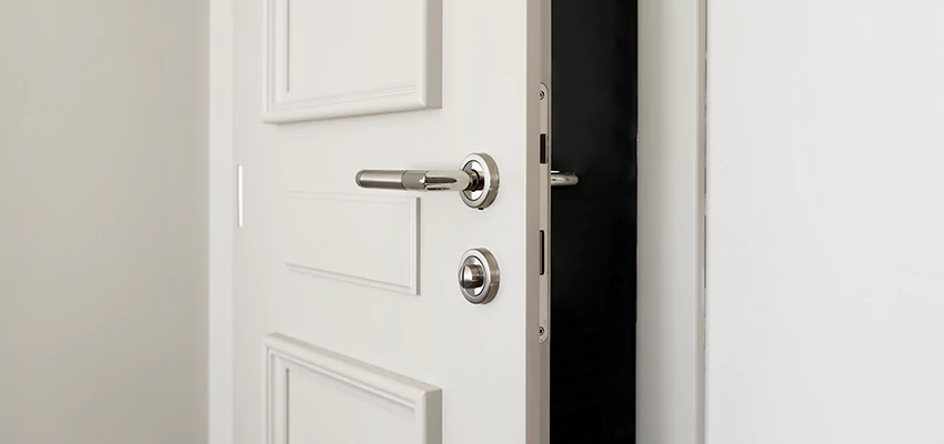Folding Bathroom Door With Lock Solutions in Lemoore Station, CA